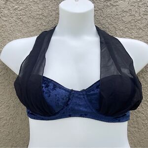 NWT Widow velvet under your spell halter bra Sz S